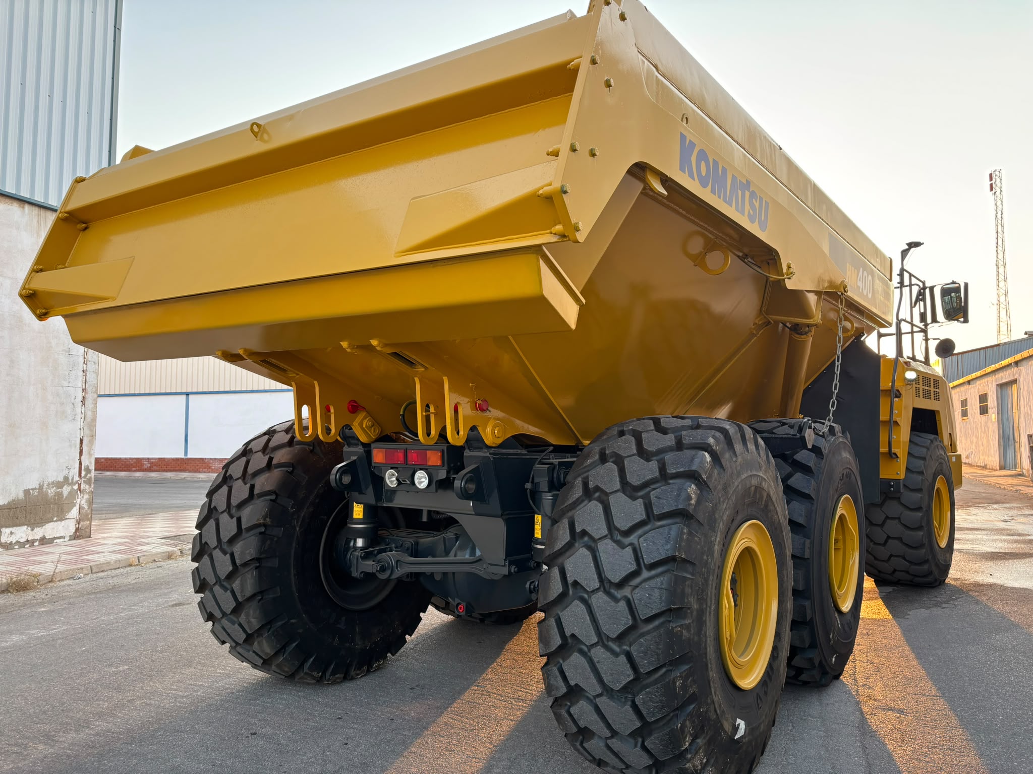DUMPER ARTICULADO KOMATSU HM400-3 - Imagen 6