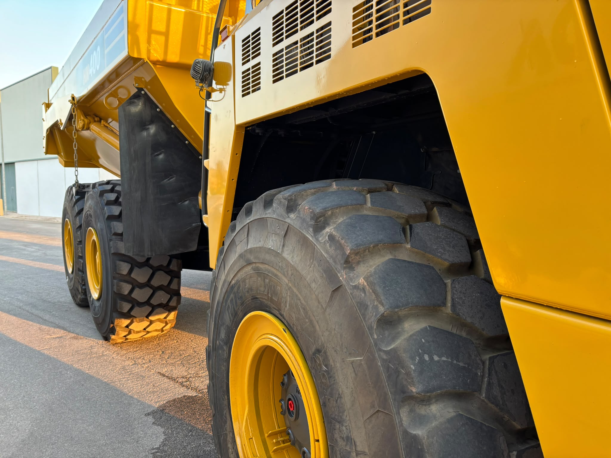 DUMPER ARTICULADO KOMATSU HM400-3 - Imagen 10